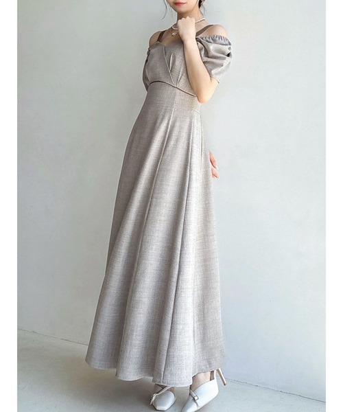 RESEXXY（リゼクシー）の「ダブルストラップフレアワンピース（ワンピース・レディース・アイボリー/ブラック/チャコールグレー/ブラウン・SMALL/MEDIUM）」の6枚目の写真