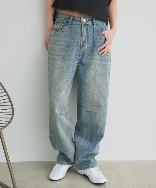 ad thie(アドティエ)の「ルーズシルエット カーブデニムパンツ(デニムパンツ・レディース・ブルー・MEDIUM/LARGE)」の4枚目の写真