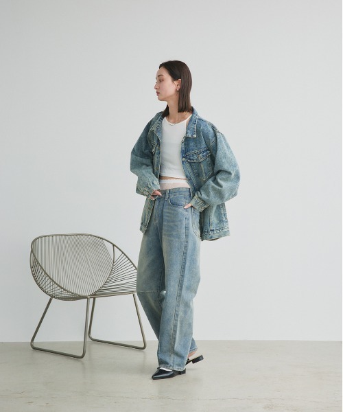 ad thie(アドティエ)の「ルーズシルエット カーブデニムパンツ(デニムパンツ・レディース・ブルー・MEDIUM/LARGE)」の10枚目の写真
