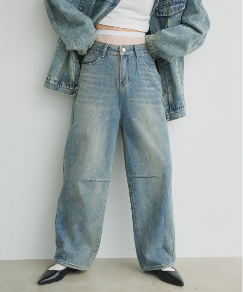 ad thie(アドティエ)の「ルーズシルエット カーブデニムパンツ(デニムパンツ・レディース・ブルー・MEDIUM/LARGE)」の13枚目の写真