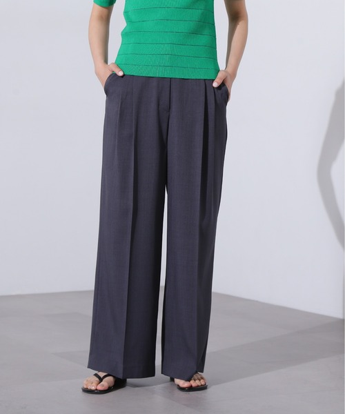 N.（N. Natural Beauty Basic）（エヌエヌナチュラルビューティーベーシック）の「ツータックワイドパンツ（その他パンツ・レディース・グレー/チャコールグレー/ブラウン・MEDIUM）」の4枚目の写真