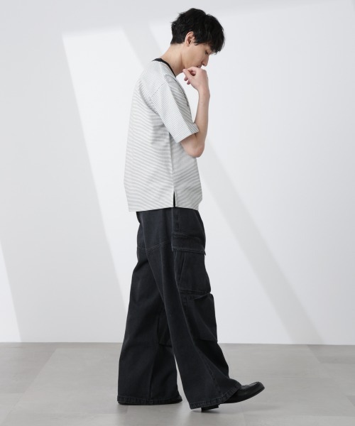 NANO universe(ナノユニバース)の「ビッグポケットデニムワイドカーゴパンツ(カーゴパンツ・メンズ・ブラック/ブルー・L/M/S)」の6枚目の写真