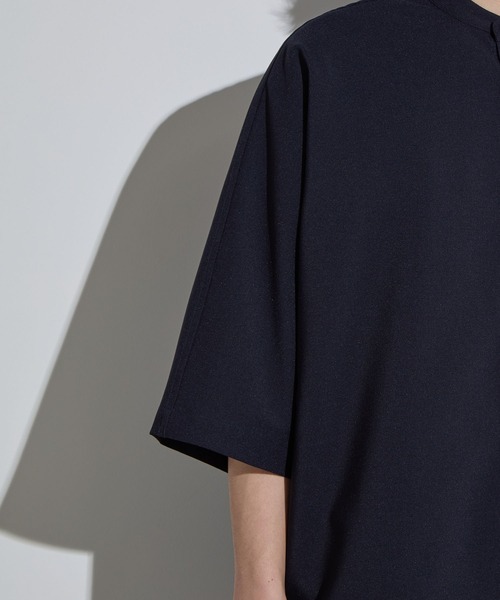 SLICK(スリック)の「【SLICK/スリック】Poplin Band Collar Dolmansleeve Shirt / リネンライクポプリンバンドカラードルマンスリーブシャツ/ オーバーサイズ/ セットアップ対応(シャツ/ブラウス・メンズ・ネイビー/チャコールグレー/グレー・1/2/3)」の10枚目の写真