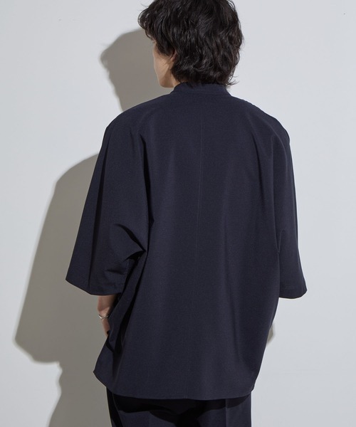 SLICK(スリック)の「【SLICK/スリック】Poplin Band Collar Dolmansleeve Shirt / リネンライクポプリンバンドカラードルマンスリーブシャツ/ オーバーサイズ/ セットアップ対応(シャツ/ブラウス・メンズ・ネイビー/チャコールグレー/グレー・1/2/3)」の16枚目の写真