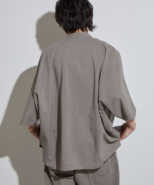 SLICK(スリック)の「【SLICK/スリック】Poplin Band Collar Dolmansleeve Shirt / リネンライクポプリンバンドカラードルマンスリーブシャツ/ オーバーサイズ/ セットアップ対応(シャツ/ブラウス・メンズ・ネイビー/チャコールグレー/グレー・1/2/3)」の21枚目の写真