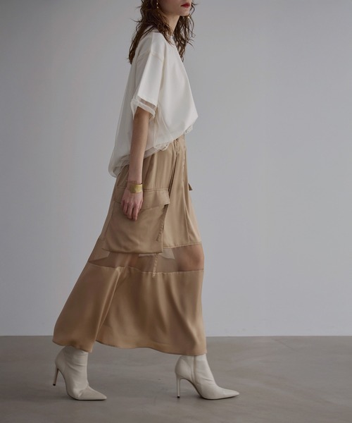 MIELI INVARIANT（ミエリインヴァリアント）の「Military Cargo Gloss Skirt（スカート・レディース・ブラック/ベージュ・MEDIUM/SMALL）」の5枚目の写真