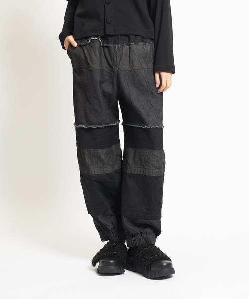 gomme（ゴム）の「8ozデニム　チェンジパンツ（デニムパンツ・レディース・インディゴブルー/ブラック・MEDIUM）」の9枚目の写真