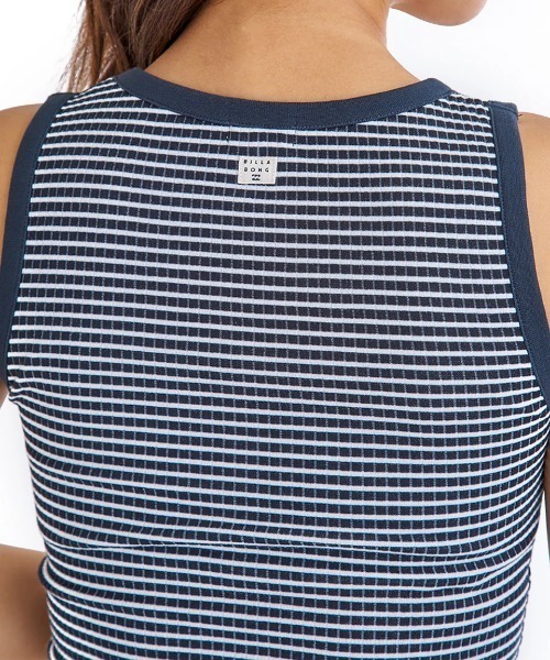 BILLABONG(ビラボン)の「BILLABONG レディース BABY FIT RIB BRA CUP TANK タンクトップ 【2025年夏モデル】/ビラボンカップ付きボーダーリブタンクトップ(タンクトップ・レディース・ブラウン系その他/ブラック/レッド・MEDIUM)」の14枚目の写真