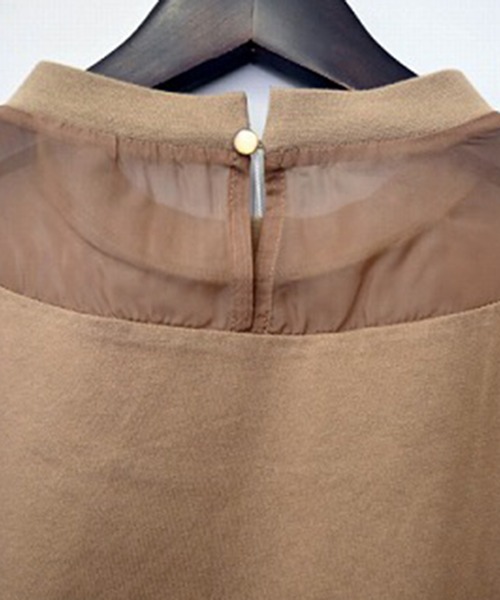 STYLEBLOCK（スタイルブロック）の「綿天竺オーガンジー切替Tシャツ（Tシャツ/カットソー・レディース・レッド系その他/モカ/オフホワイト/ブラック/ブルー・M）」の8枚目の写真