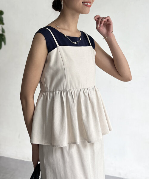 Chez toi（シェトワ）の「キャミペプラム×タイトスカート（ワンピース・レディース・アイボリー/チャコールグレー/ベージュ・FREE）」の5枚目の写真