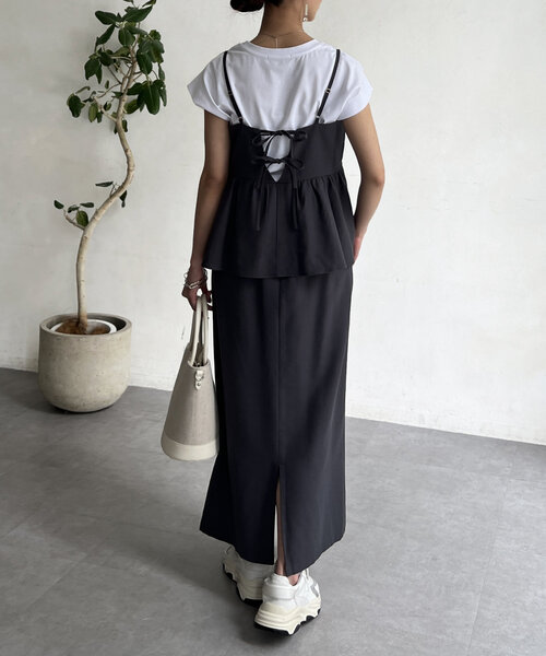 Chez toi（シェトワ）の「キャミペプラム×タイトスカート（ワンピース・レディース・アイボリー/チャコールグレー/ベージュ・FREE）」の17枚目の写真