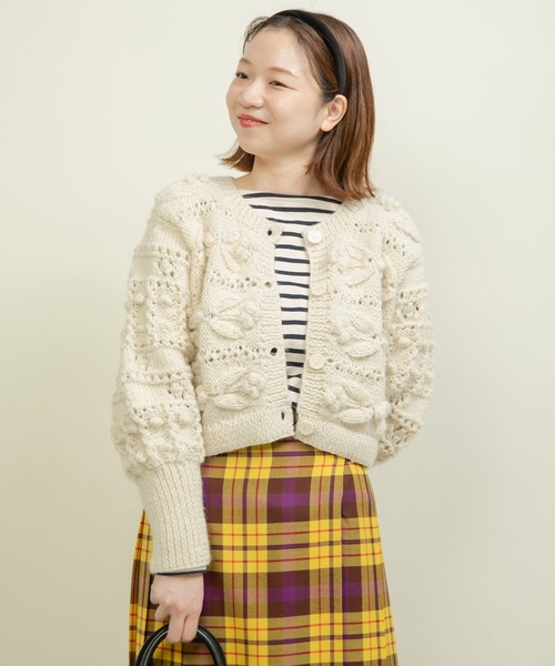 CHILD WOMAN（チャイルドウーマン）の「ネパールギルボックス もよう編みショートカーディガン（カーディガン/ボレロ・レディース・サックスブルー/レッド/アイボリー・FREE）」の18枚目の写真