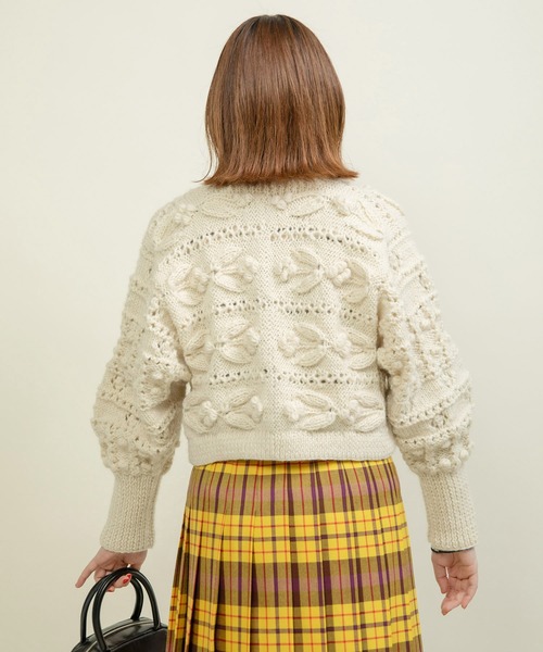 CHILD WOMAN（チャイルドウーマン）の「ネパールギルボックス もよう編みショートカーディガン（カーディガン/ボレロ・レディース・サックスブルー/レッド/アイボリー・FREE）」の20枚目の写真