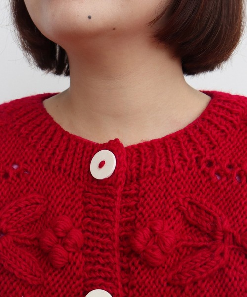 CHILD WOMAN（チャイルドウーマン）の「ネパールギルボックス もよう編みショートカーディガン（カーディガン/ボレロ・レディース・サックスブルー/レッド/アイボリー・FREE）」の6枚目の写真