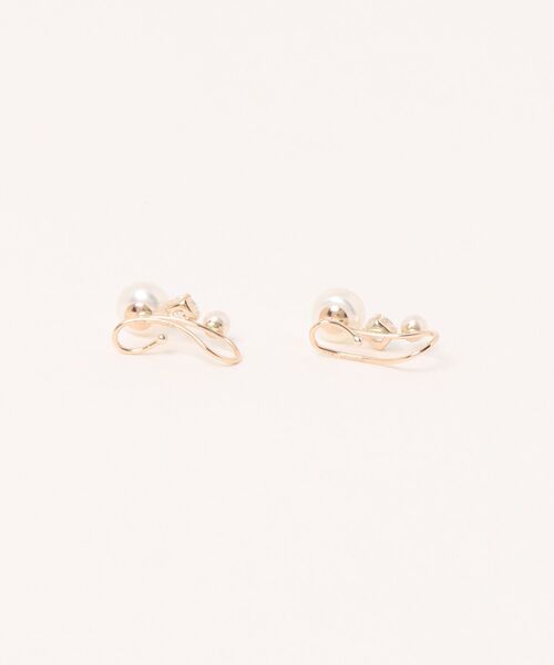 TAKE-UP（テイクアップ）の「[ フワットイヤリングス]パールグラデイヤリング（イヤリング・レディース・イエローゴールド・FREE）」の6枚目の写真