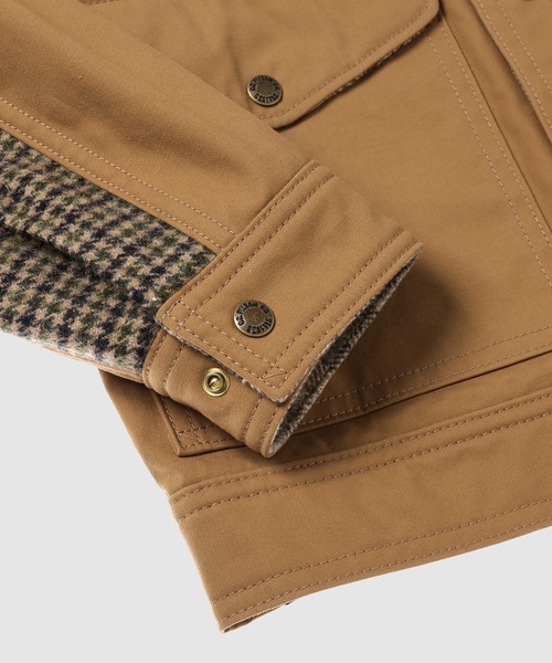 JUNYA WATANABE ブルゾン　ジュンヤワタナベ ゴールド xs JUNYA WATANABE ブルゾン ジュンヤワタナベ ゴールド xs | Beli