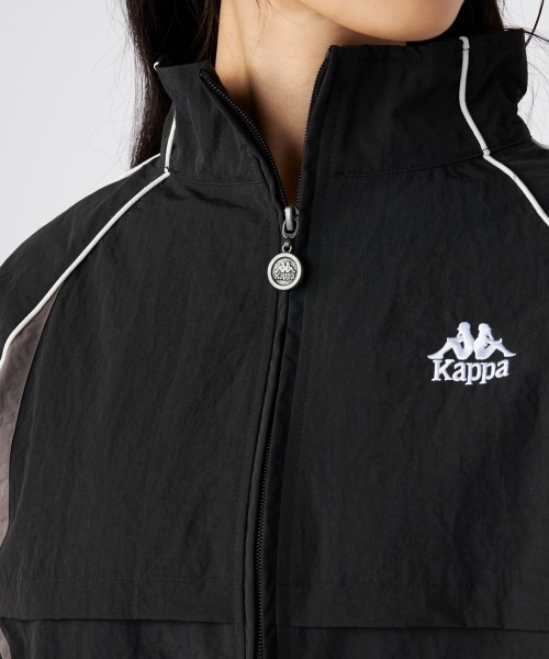 Kappa（カッパ）の「ナイロンジャケット（ナイロンジャケット・レディース・グレー/ブラック・LARGE/MEDIUM/SMALL）」の6枚目の写真