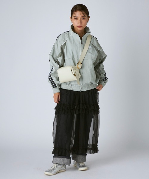 Kappa（カッパ）の「ナイロンジャケット（ナイロンジャケット・レディース・グレー/ブラック・LARGE/MEDIUM/SMALL）」の22枚目の写真