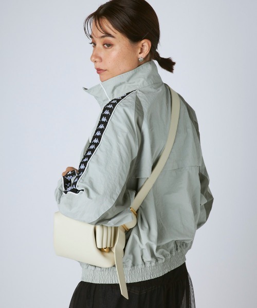 Kappa（カッパ）の「ナイロンジャケット（ナイロンジャケット・レディース・グレー/ブラック・LARGE/MEDIUM/SMALL）」の18枚目の写真