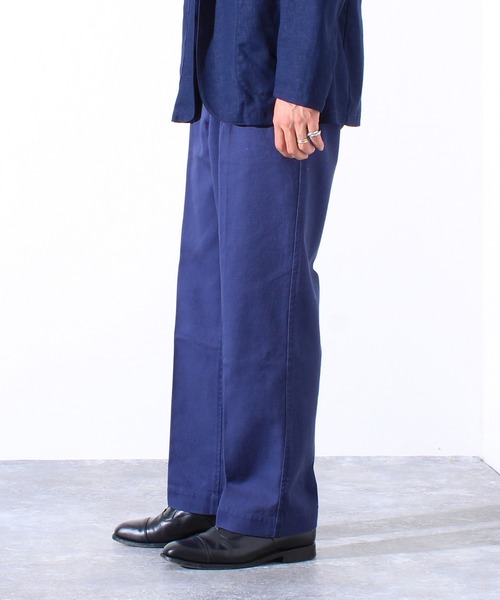 GLOSTER（グロスター）の「【WEB限定】ツータックフレンチチノ（チノパンツ・メンズ・ネイビー/ベージュ・マルチサイズ）」の13枚目の写真