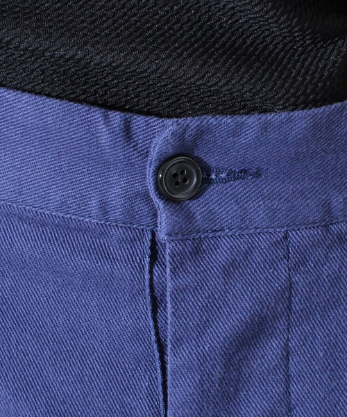 GLOSTER（グロスター）の「【WEB限定】ツータックフレンチチノ（チノパンツ・メンズ・ネイビー/ベージュ・マルチサイズ）」の3枚目の写真