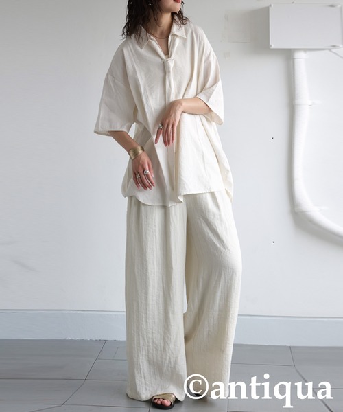 antiqua(アンティカ)の「スカーフ付きスキッパーシャツ(シャツ/ブラウス・レディース・ブラック/ホワイト・ONESIZE)」の7枚目の写真