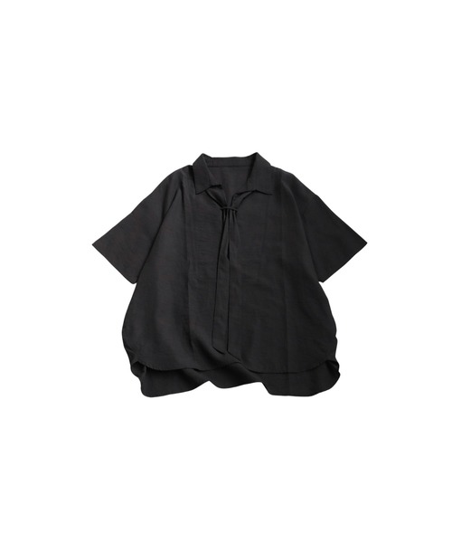 antiqua(アンティカ)の「スカーフ付きスキッパーシャツ(シャツ/ブラウス・レディース・ブラック/ホワイト・ONESIZE)」の16枚目の写真