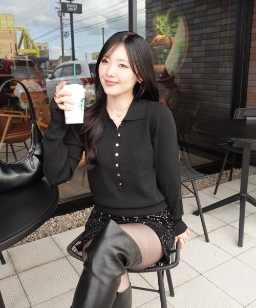 SENEE（セニー）の「button design polo knit（ボタンデザインポロニット）（ニット/セーター・レディース・ブラック/アイボリー・FREE）」の10枚目の写真