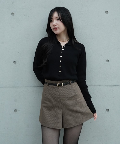 SENEE（セニー）の「button design polo knit（ボタンデザインポロニット）（ニット/セーター・レディース・ブラック/アイボリー・FREE）」の17枚目の写真