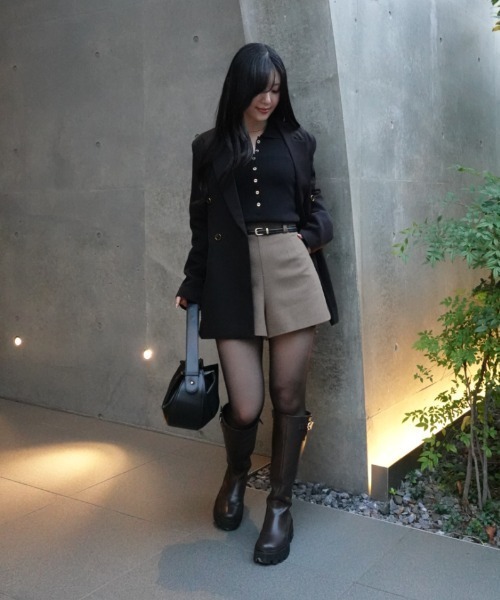 SENEE（セニー）の「button design polo knit（ボタンデザインポロニット）（ニット/セーター・レディース・ブラック/アイボリー・FREE）」の19枚目の写真