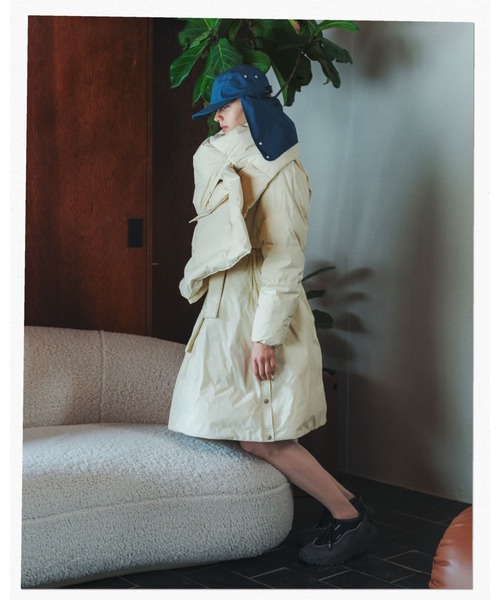 F/CE. (エフシーイー)の「F/CE. FT NEW STAND LONG COAT / エフシーイー エフライト ニュースタンドロングコート(ダウンジャケット/コート・レディース・ネイビー/ブラック/アイボリー・SMALL/MEDIUM)」の2枚目の写真