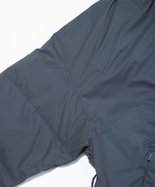F/CE. (エフシーイー)の「F/CE. FT NEW STAND LONG COAT / エフシーイー エフライト ニュースタンドロングコート(ダウンジャケット/コート・レディース・ネイビー/ブラック/アイボリー・SMALL/MEDIUM)」の20枚目の写真