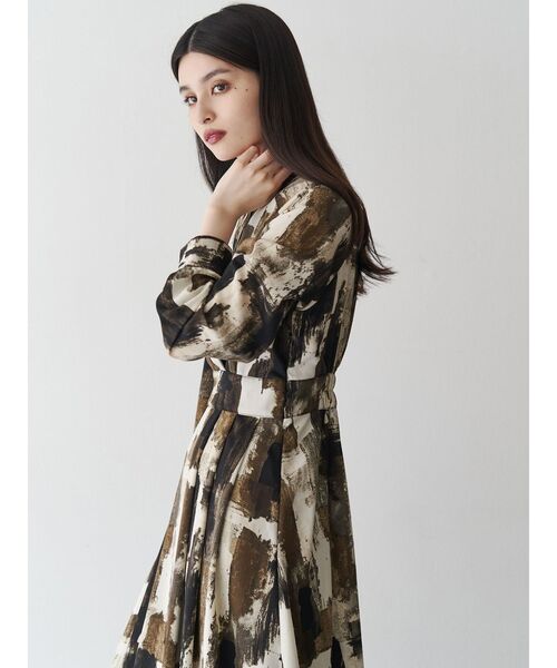 MURUA（ムルーア）の「ニュアンスパターンマキシワンピース