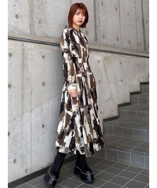 MURUA(ムルーア)の「ニュアンスパターンマキシワンピース(ワンピース・レディース・ブラック/ホワイト・FREE)」の18枚目の写真