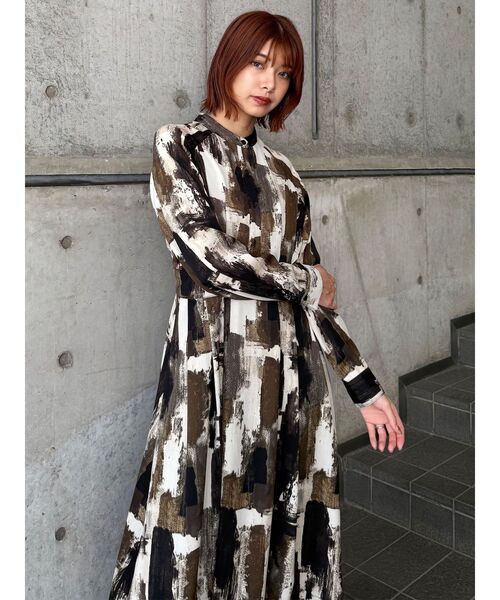 MURUA（ムルーア）の「ニュアンスパターンマキシワンピース