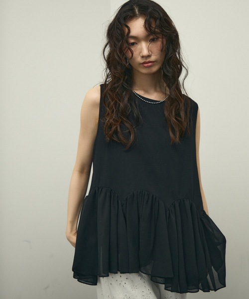 Lutim by u(ルチバイユー)の「Fleur Peplum Classic Top / フルールペプラムクラッシックトップス(Tシャツ/カットソー・レディース・ブラック/ピンク・FREE)」の6枚目の写真