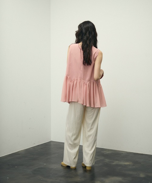 Lutim by u(ルチバイユー)の「Fleur Peplum Classic Top / フルールペプラムクラッシックトップス(Tシャツ/カットソー・レディース・ブラック/ピンク・FREE)」の13枚目の写真
