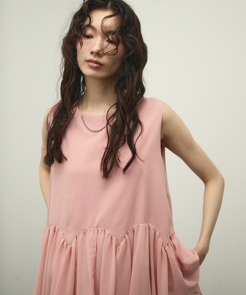 Lutim by u(ルチバイユー)の「Fleur Peplum Classic Top / フルールペプラムクラッシックトップス(Tシャツ/カットソー・レディース・ブラック/ピンク・FREE)」の19枚目の写真