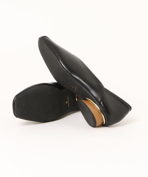 minia(ミニア)の「【minia】Vカット パンプス(パンプス・レディース・ブラック/ベージュ/ナチュラル/シルバー/アイボリー・LL/L/M/S)」の7枚目の写真