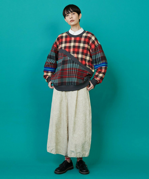 FRAPBOIS（フラボア）の「チェットレーナー（スウェット・レディース・ブルー系その他/レッド系その他・1/2）」の11枚目の写真