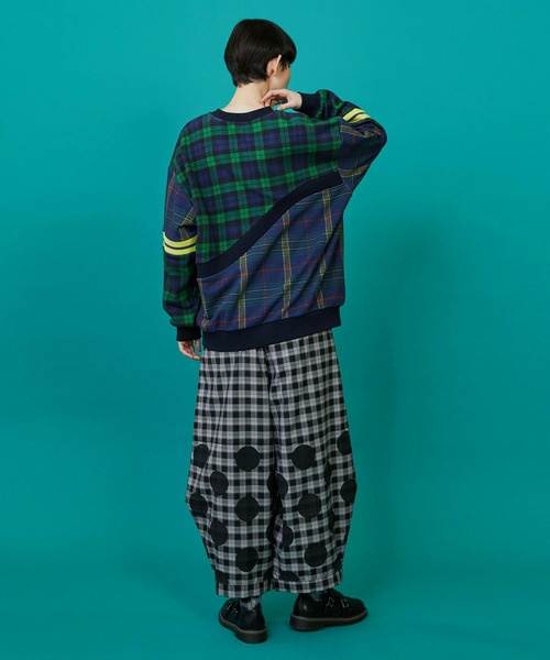 FRAPBOIS（フラボア）の「チェットレーナー（スウェット・レディース・ブルー系その他/レッド系その他・1/2）」の16枚目の写真