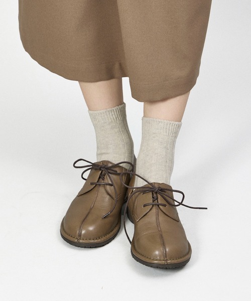 ing（イング）の「【WEB限定】センターシームレースアップシューズ（スニーカー・レディース・ブラック/カーキ/ダークブラウン・23cm/22.5cm/24.5cm/24cm/23.5cm）」の22枚目の写真