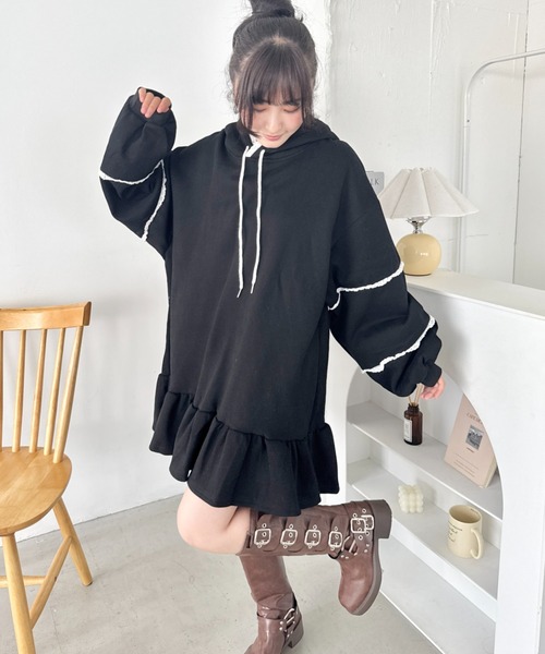 SOLLON.(ソルロン)の「フリルフーディーミニワンピース(ワンピース・レディース・グレー/ブラック・FREE)」の17枚目の写真