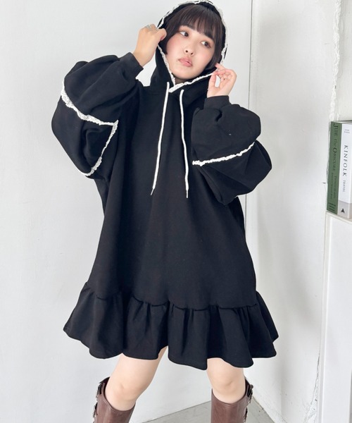 SOLLON.(ソルロン)の「フリルフーディーミニワンピース(ワンピース・レディース・グレー/ブラック・FREE)」の5枚目の写真