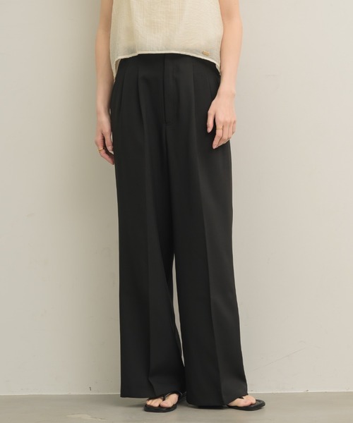 NEUNA(ヌナ)の「大人気のパンツがバージョンアップして登場!2タックパンツ(スラックス・レディース・チャコールグレー/アイボリー/ブラック・SMALL/MEDIUM/LARGE)」の16枚目の写真