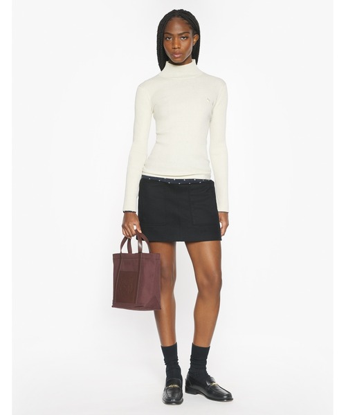 Maison Kitsune(メゾンキツネ)の「BABY FOX FINE WOOL RIB TURTLENECK JUMPER(ニット/セーター・レディース・アイボリー・XS/S/M/L)」の3枚目の写真