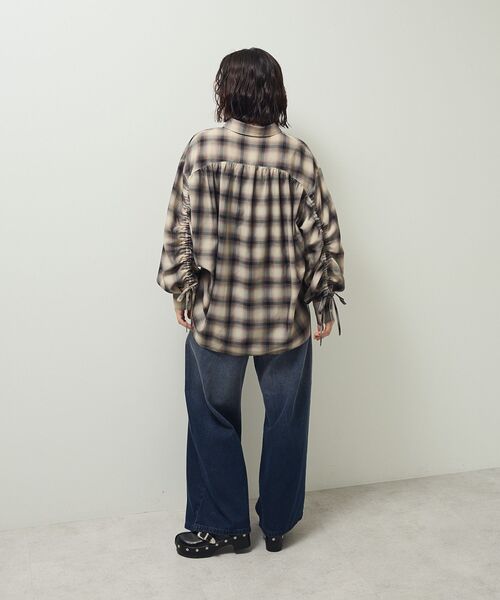 ELENCARE DUE（エレンカーレデュエ）の「・ELENCARE DUE チェックギャザーシャツ（シャツ/ブラウス・レディース・ネイビー/アイボリー/ブラック・FREE）」の18枚目の写真