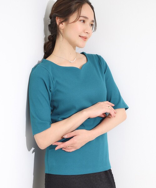 DRESKIP（ドレスキップ）の「【S-LL】女性らしさ漂うハートネック テレコ5分袖トップス（Tシャツ/カットソー・レディース・ブラック/ブルーグリーン/オフホワイト/ホワイト系5・01/02/03/04）」の4枚目の写真