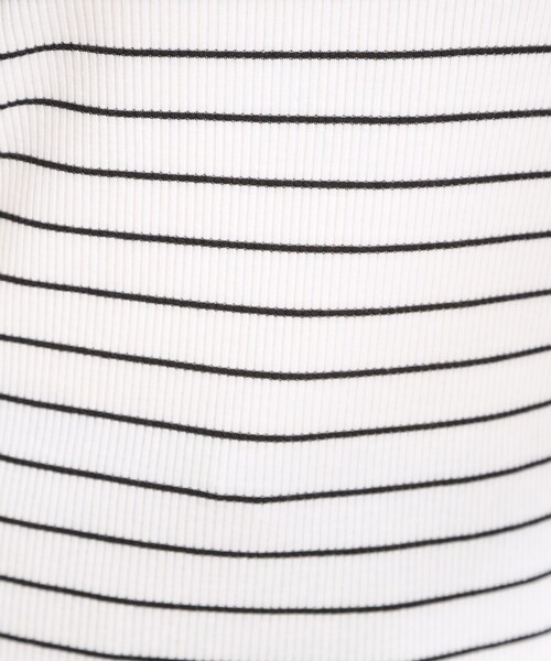 DRESKIP（ドレスキップ）の「【S-LL】女性らしさ漂うハートネック テレコ5分袖トップス（Tシャツ/カットソー・レディース・ブラック/ブルーグリーン/オフホワイト/ホワイト系5・01/02/03/04）」の21枚目の写真