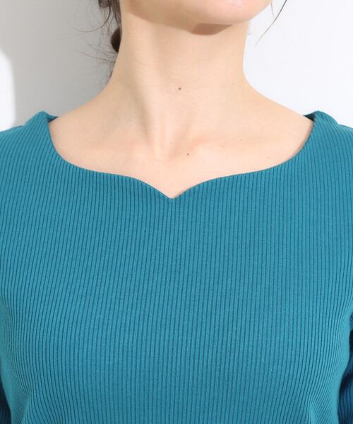 DRESKIP（ドレスキップ）の「【S-LL】女性らしさ漂うハートネック テレコ5分袖トップス（Tシャツ/カットソー・レディース・ブラック/ブルーグリーン/オフホワイト/ホワイト系5・01/02/03/04）」の5枚目の写真